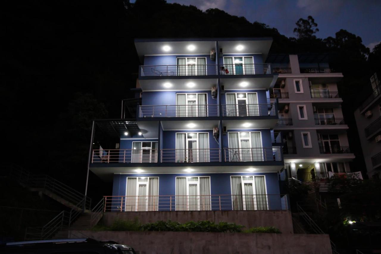 באטומי Guest House 99 מראה חיצוני תמונה