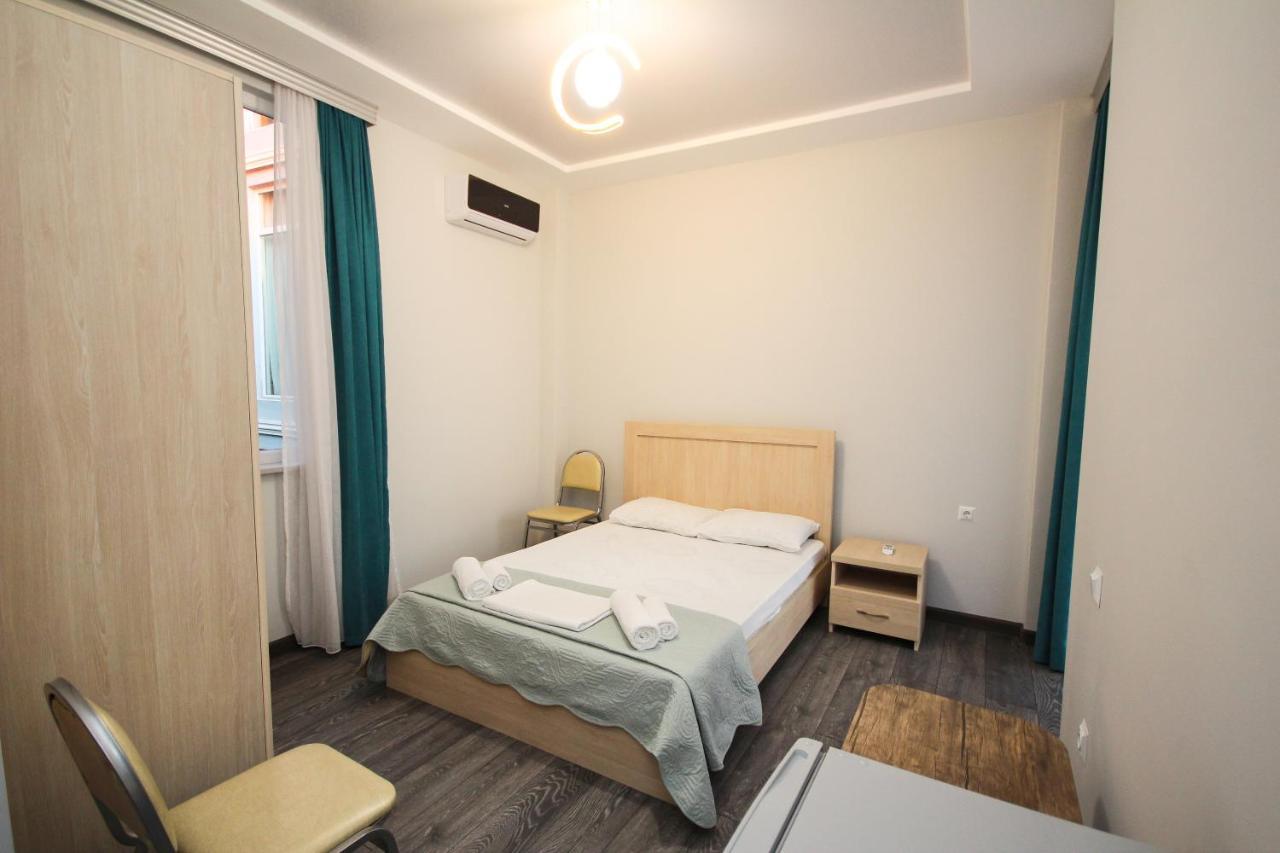 באטומי Guest House 99 מראה חיצוני תמונה