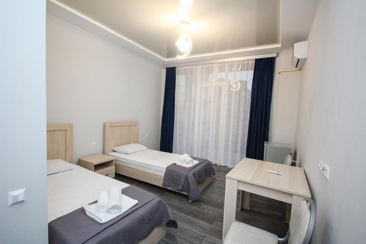 באטומי Guest House 99 מראה חיצוני תמונה