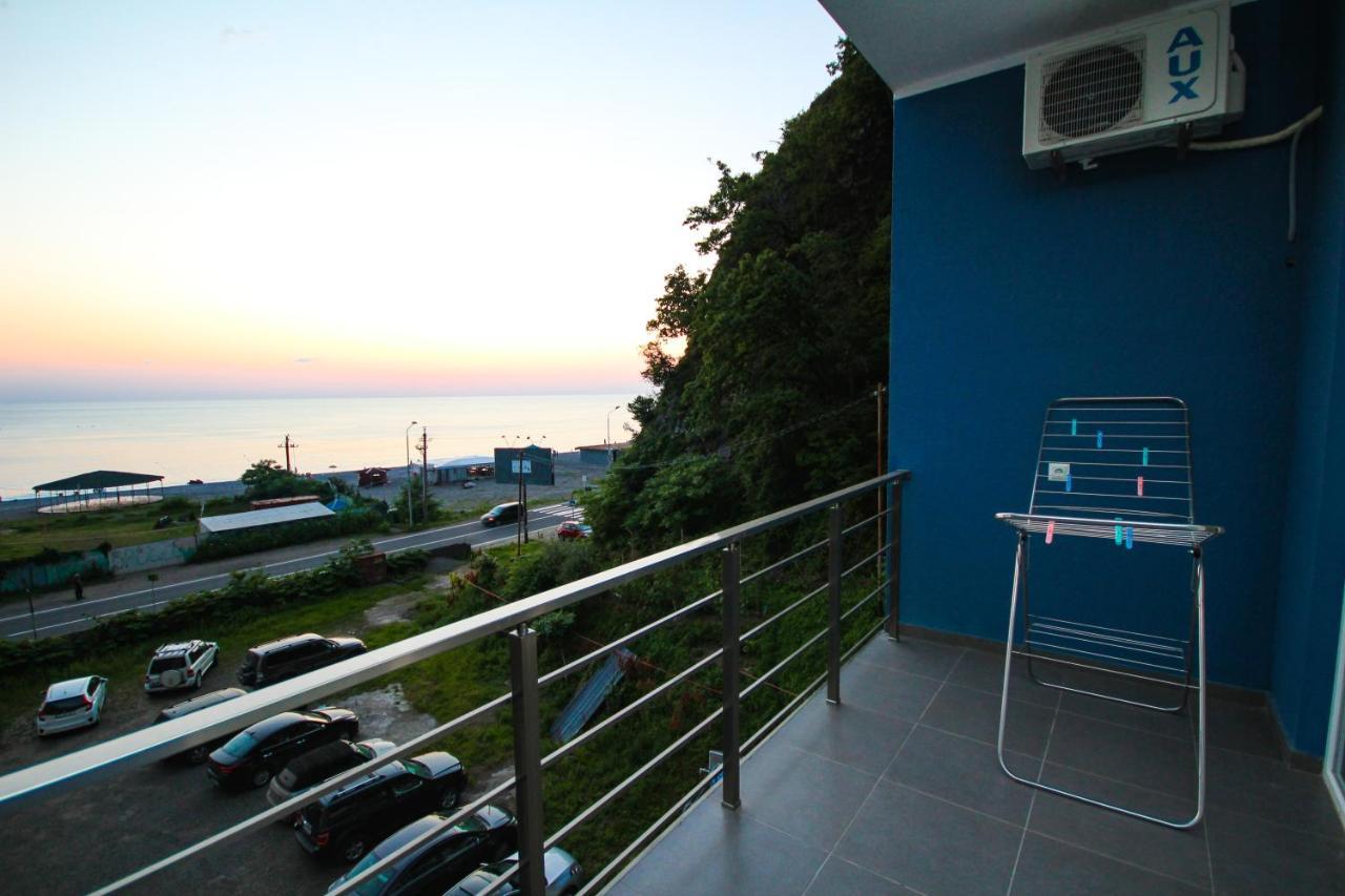 באטומי Guest House 99 מראה חיצוני תמונה
