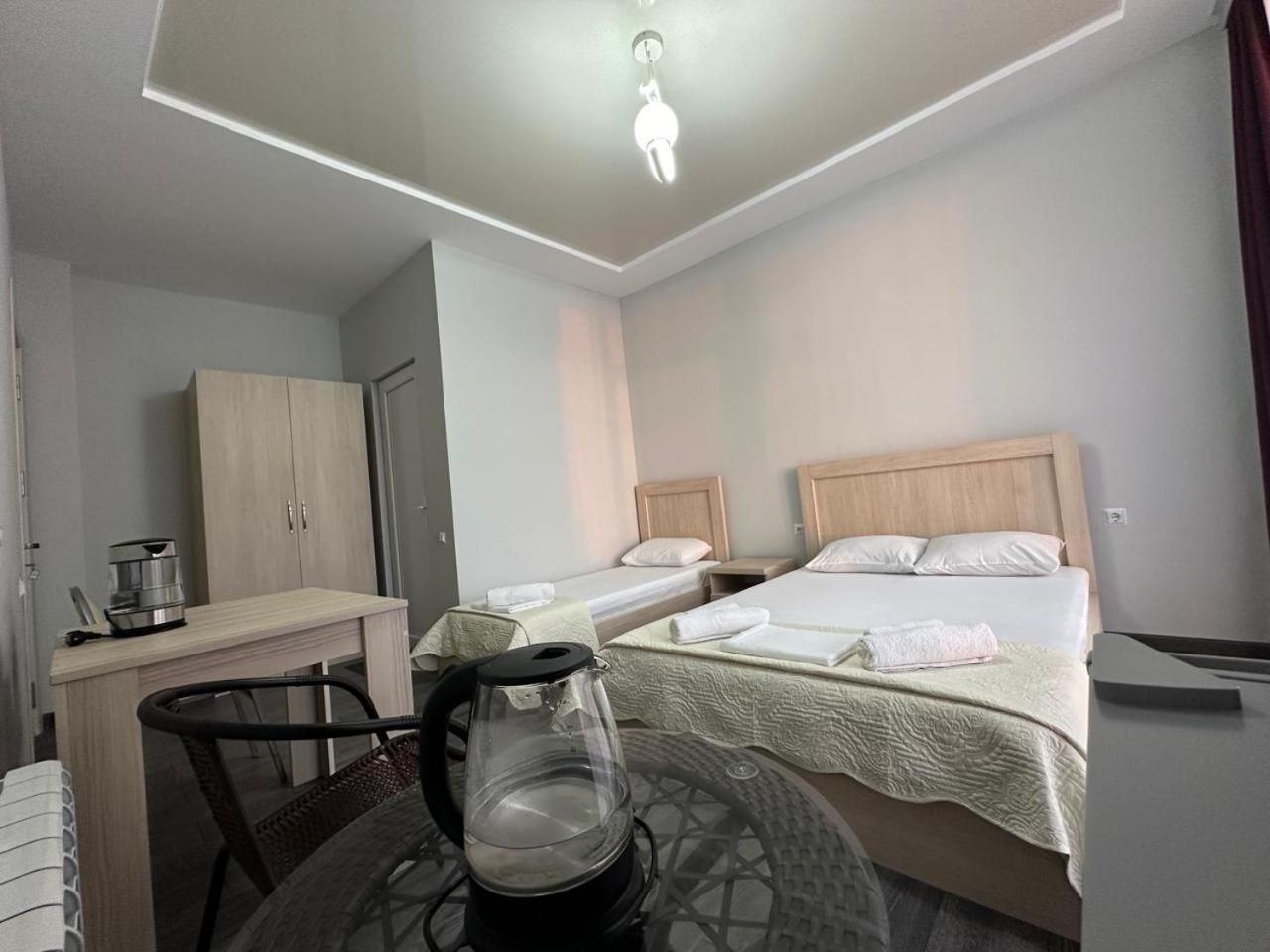 באטומי Guest House 99 מראה חיצוני תמונה